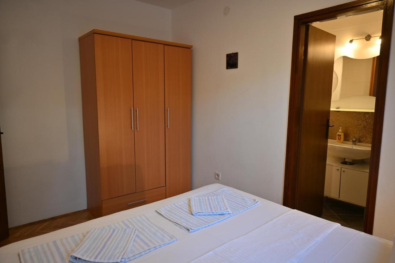 Apartments Tea Pag Pag Town Kültér fotó
