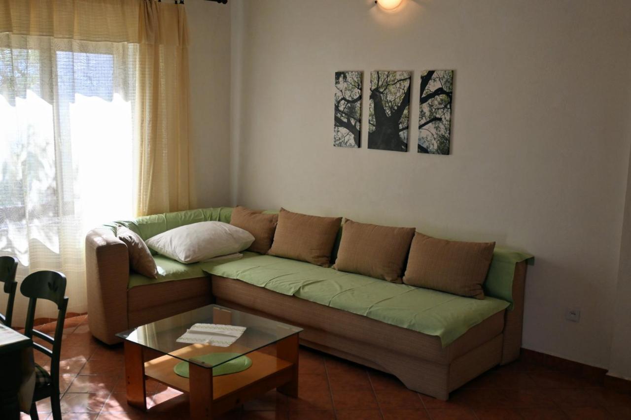 Apartments Tea Pag Pag Town Kültér fotó