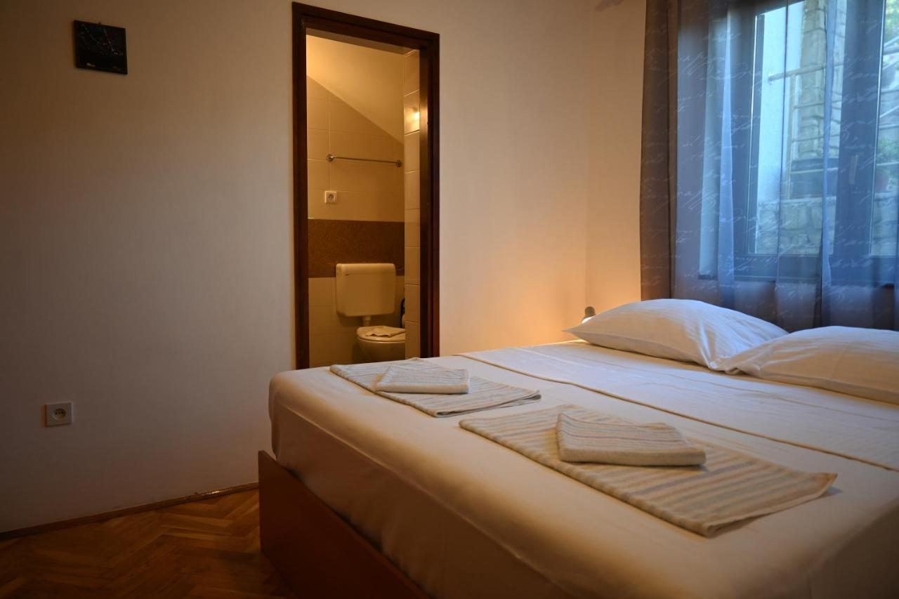 Apartments Tea Pag Pag Town Kültér fotó