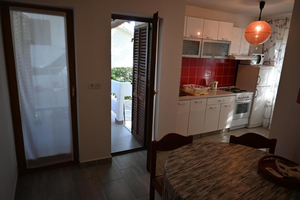 Apartments Tea Pag Pag Town Kültér fotó