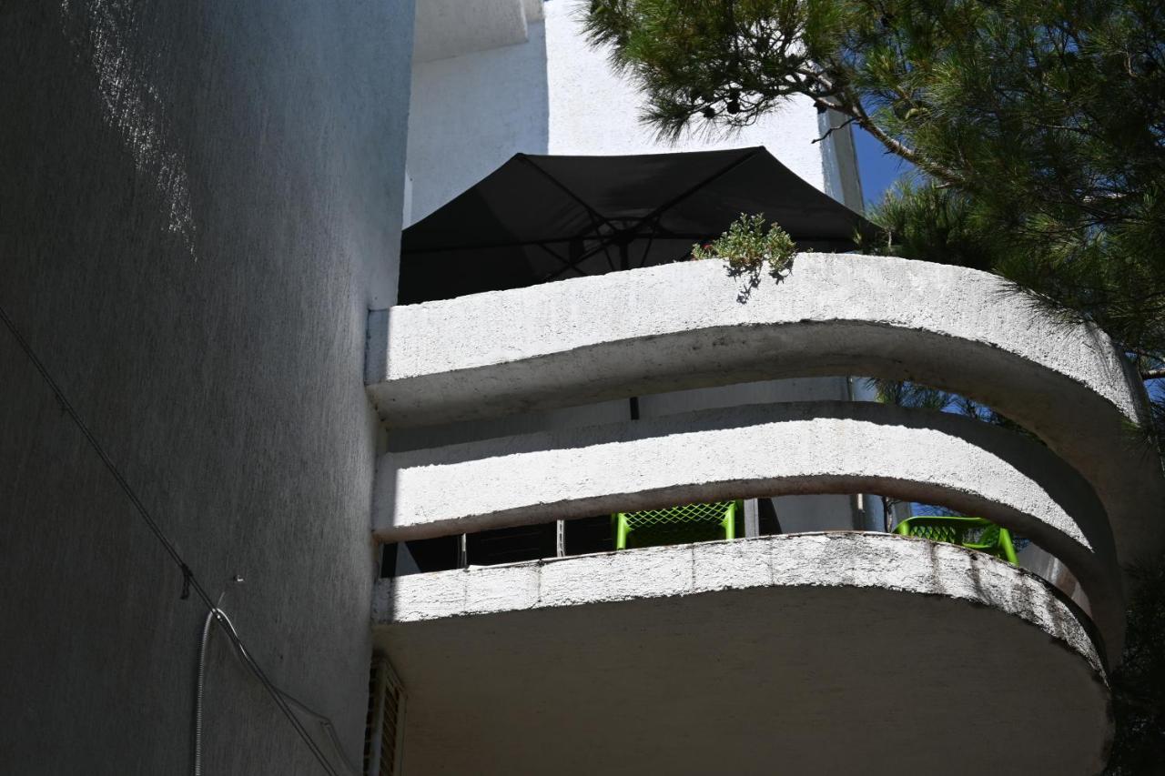 Apartments Tea Pag Pag Town Kültér fotó