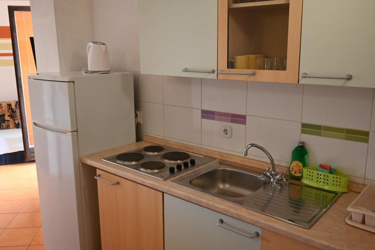 Apartments Tea Pag Pag Town Kültér fotó