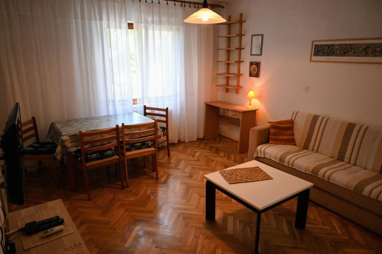 Apartments Tea Pag Pag Town Kültér fotó