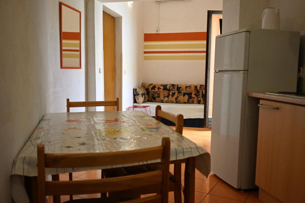 Apartments Tea Pag Pag Town Kültér fotó